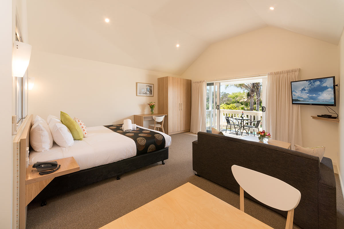 Queen Spa Suites